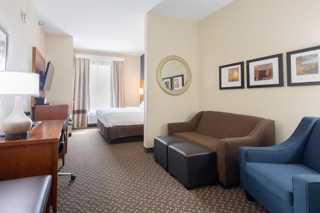 Photo of Bedroom in Troy