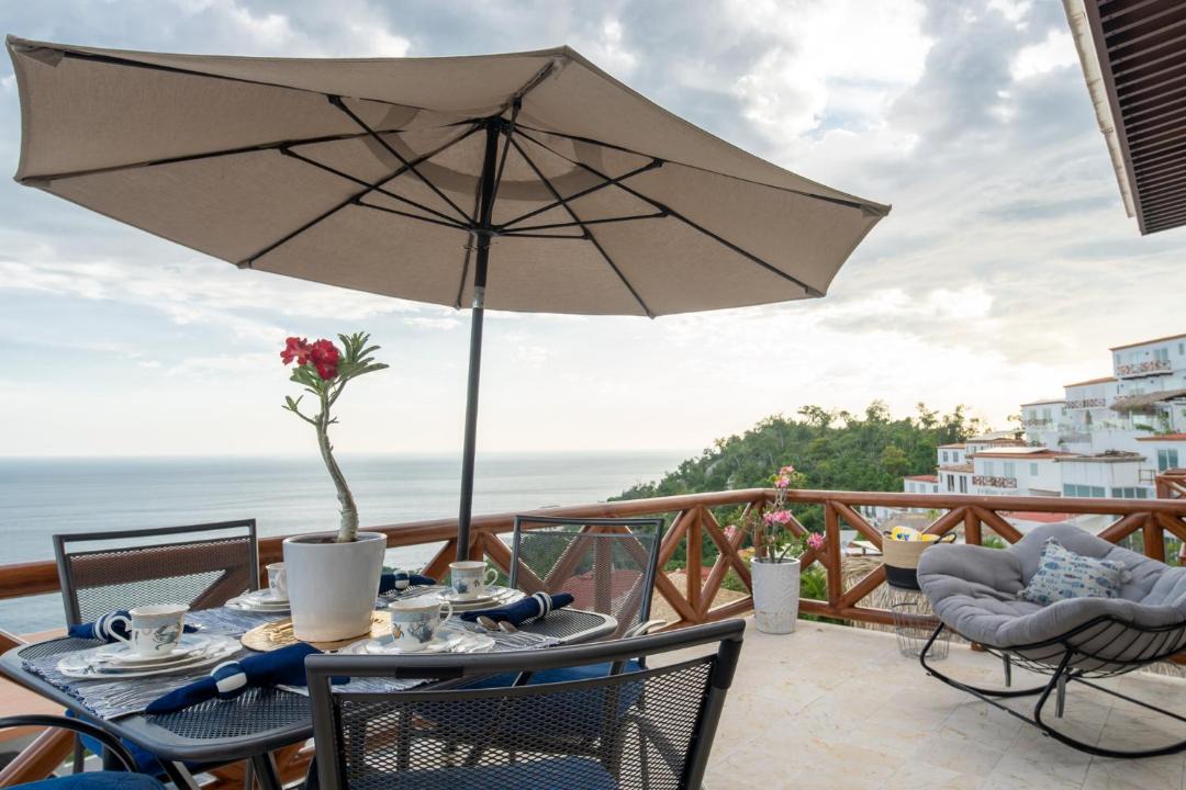 Photo of Patio Balcony in Brisas del Marques
