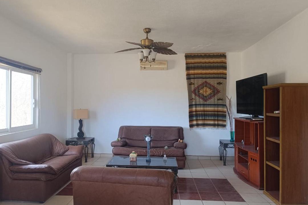 Photo of Livingroom in Mayto