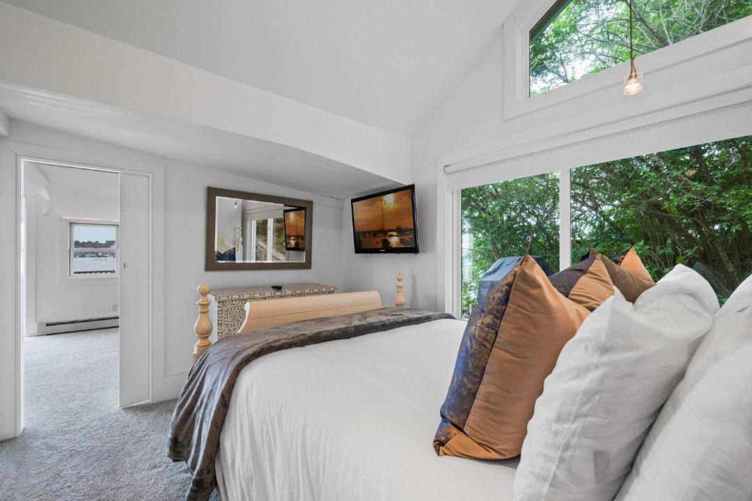 Photo of Bedroom in Gloucester