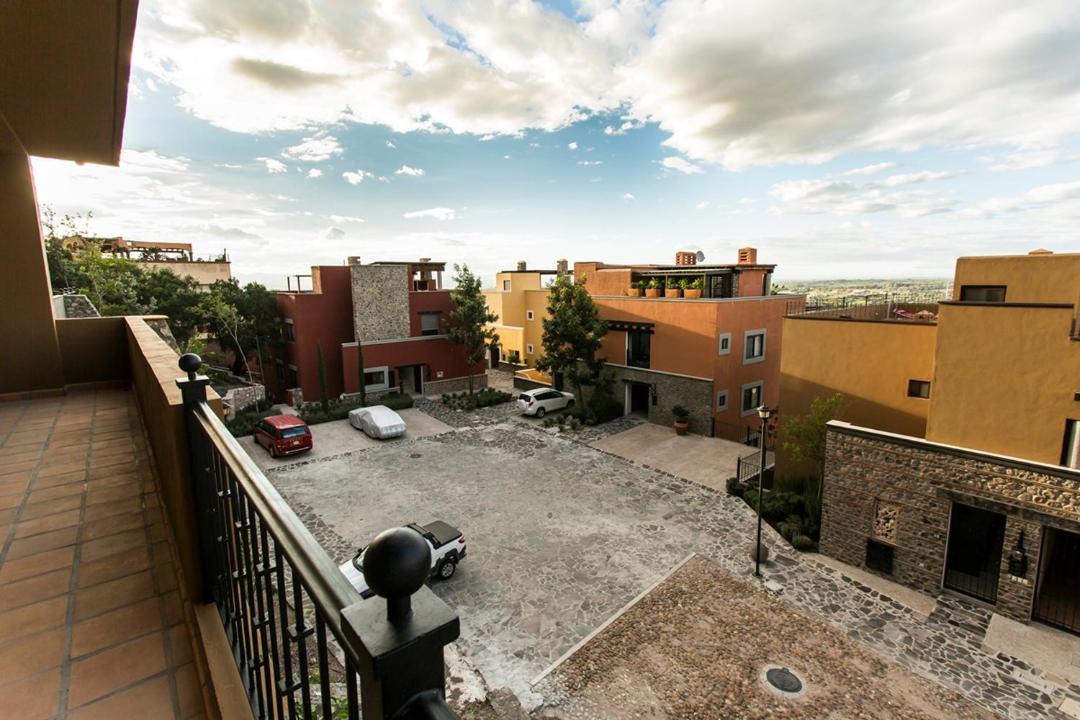 Photo of Patio Balcony in Atascadero