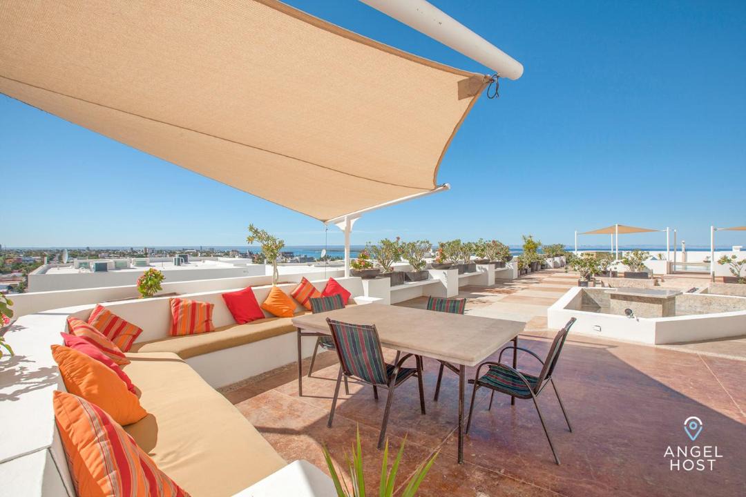 Photo of Patio Balcony in Colina del Sol
