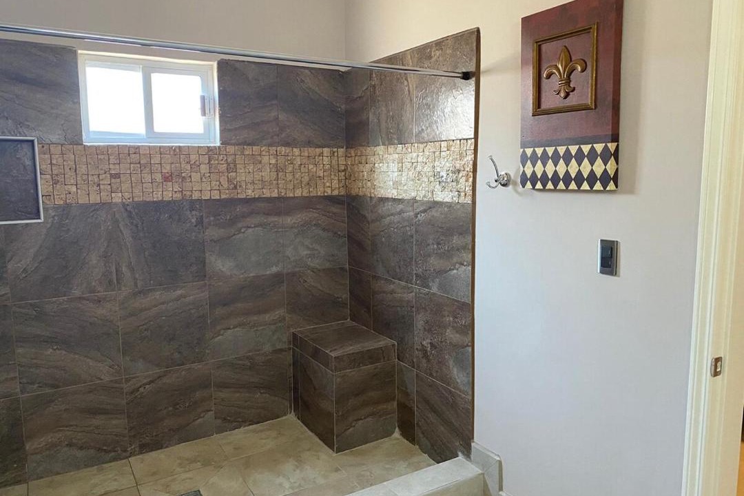 Photo of Bathroom in Oriente