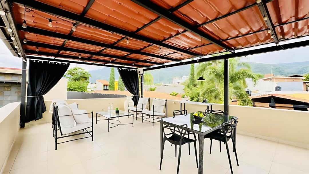 Photo of Patio Balcony in San Antonio Tlayacapan