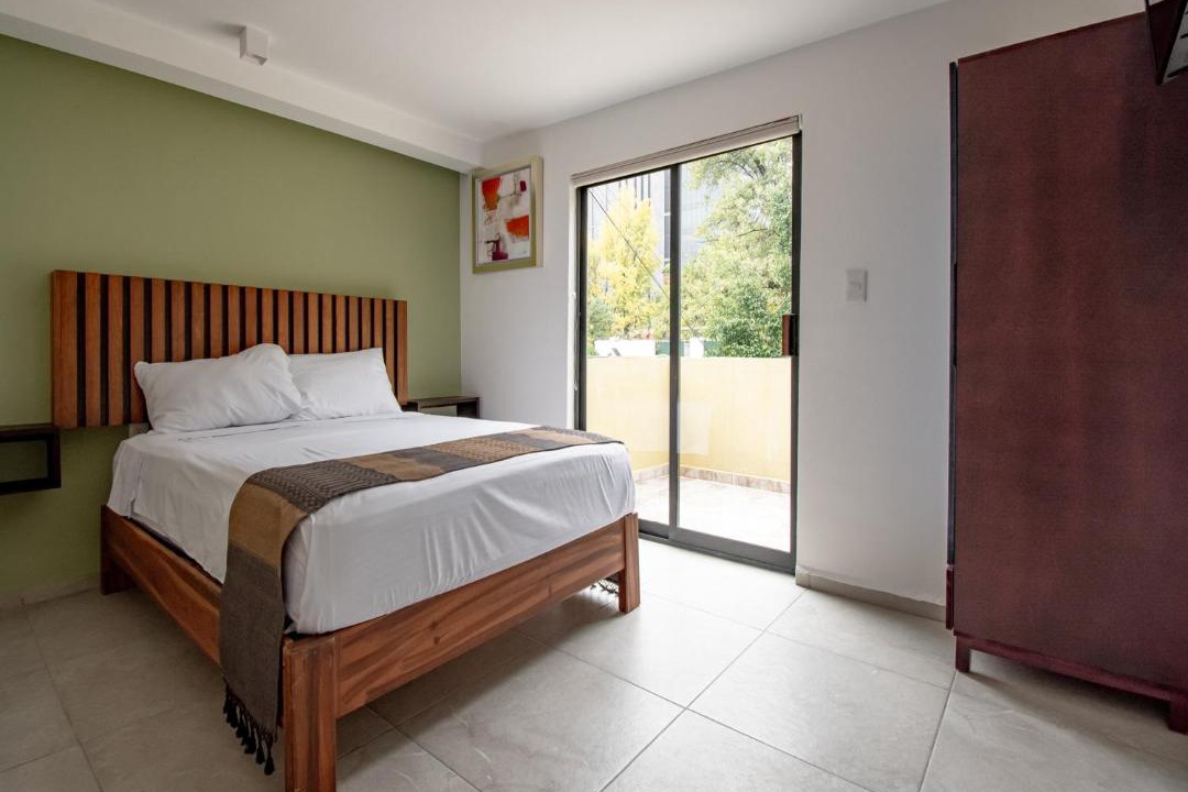 Photo of Bedroom in Anahuac