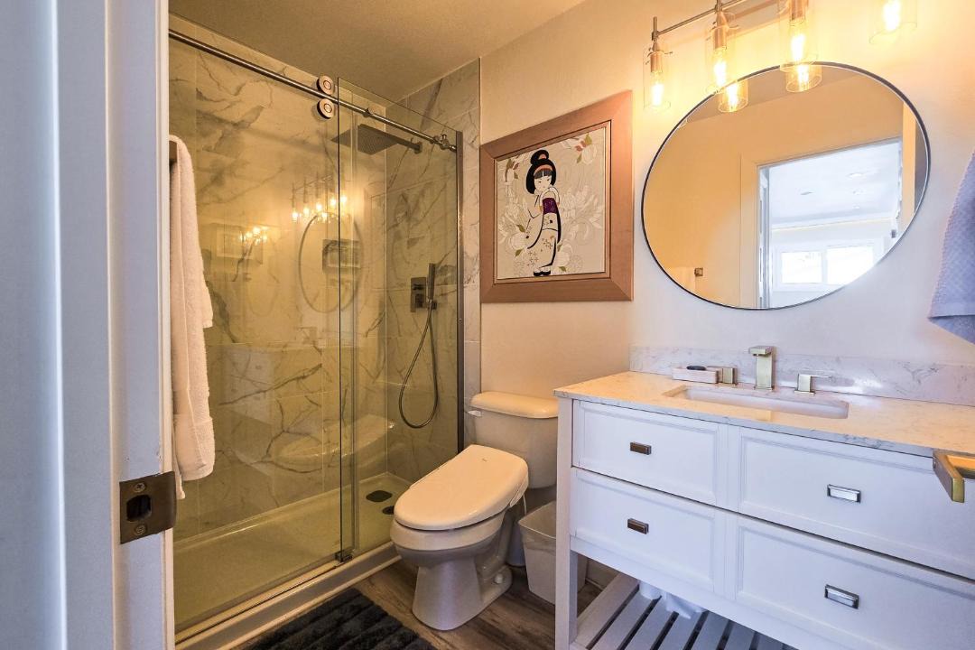 Photo of Bathroom in Campbell Park