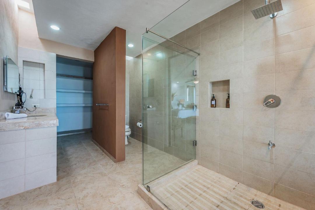 Photo of Bathroom in Ixil