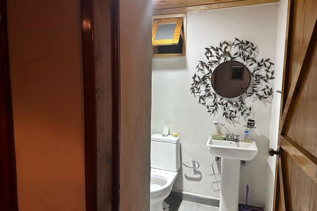 Photo of Bathroom in Metztitlan