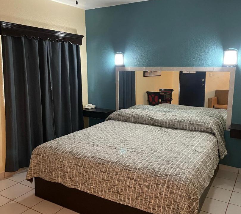 Photo of Bedroom in Santa Ana