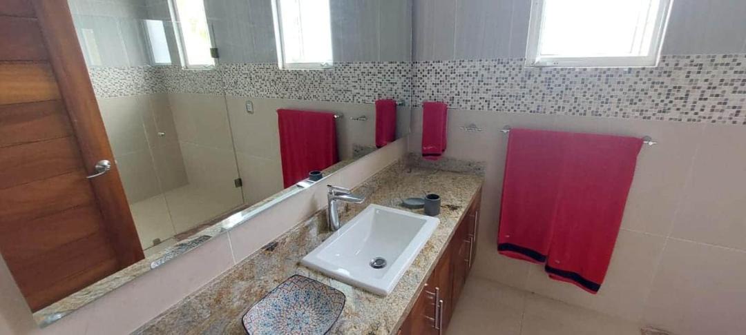 Photo of Bathroom in Litibu