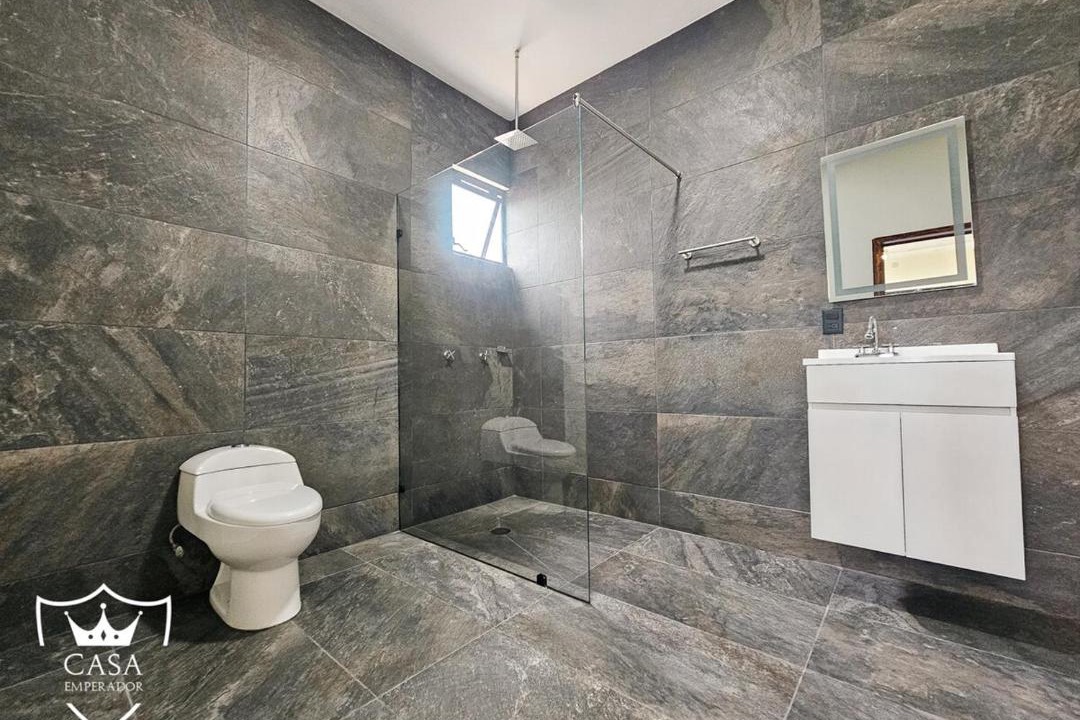 Photo of Bathroom in Mayto