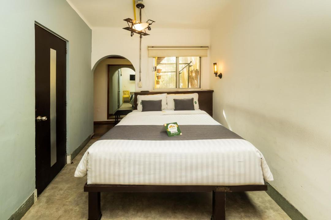 Photo of Bedroom in Anahuac