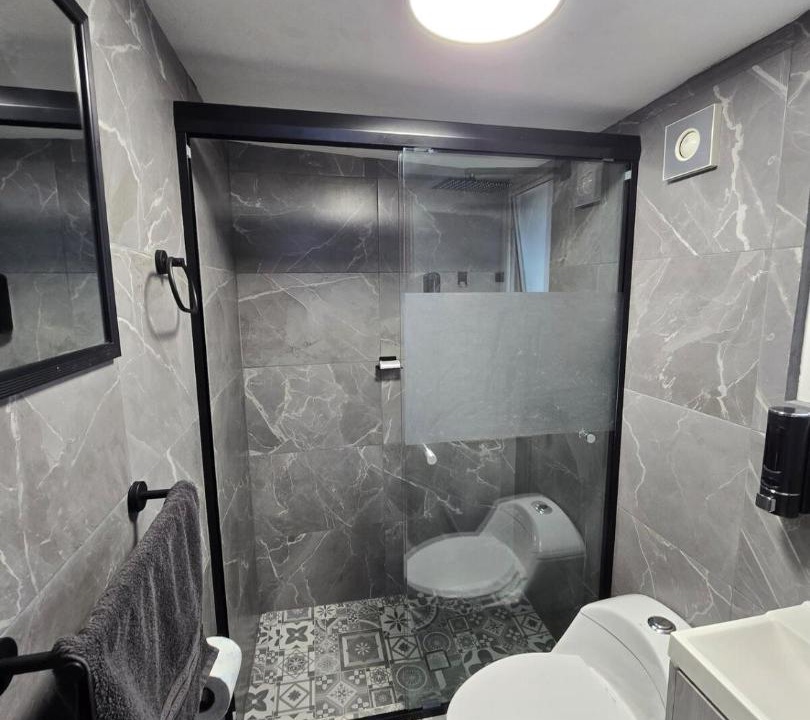 Photo of Bathroom in Anahuac