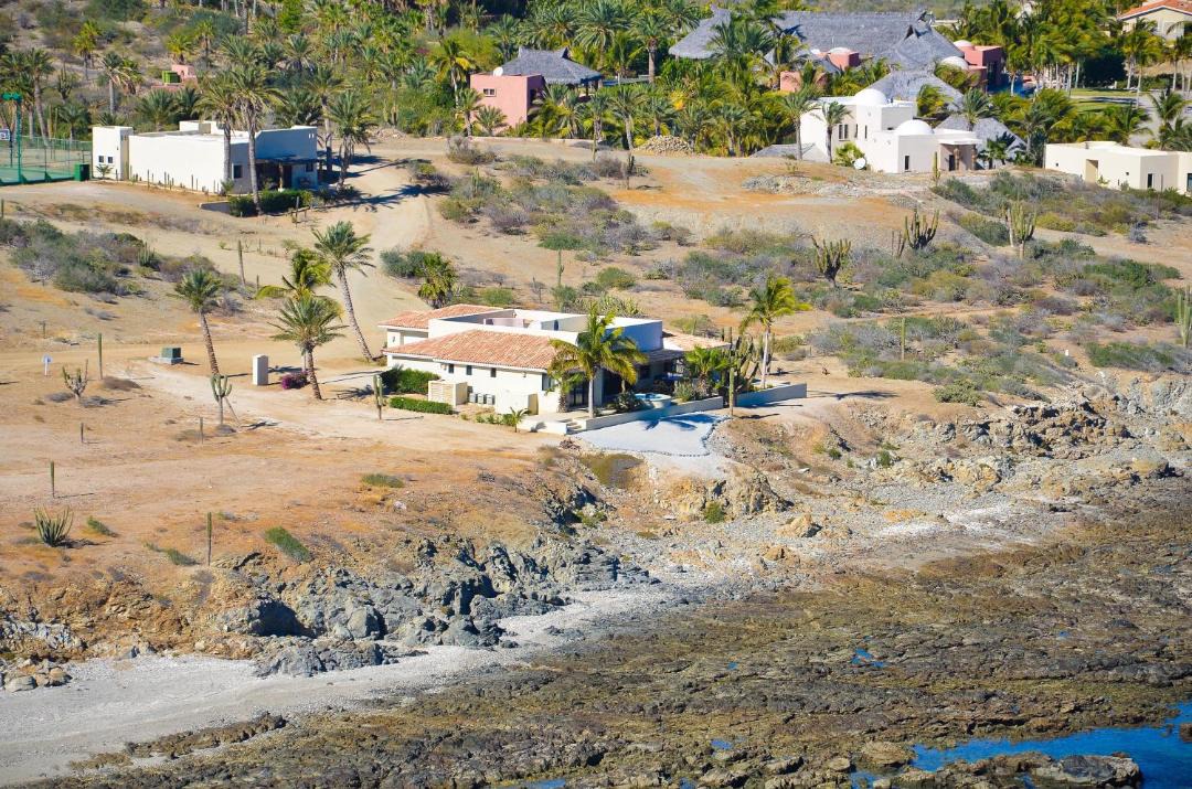 Photo of Others in Ensenada Los Muertos