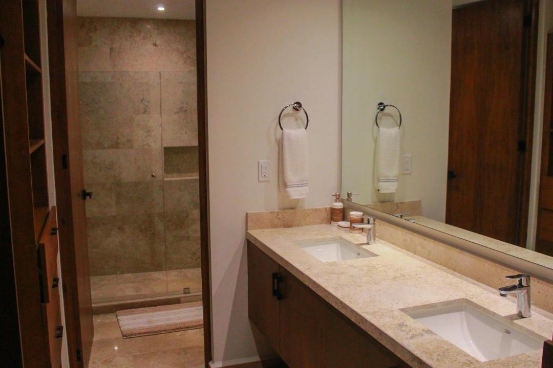 Photo of Bathroom in Miramar