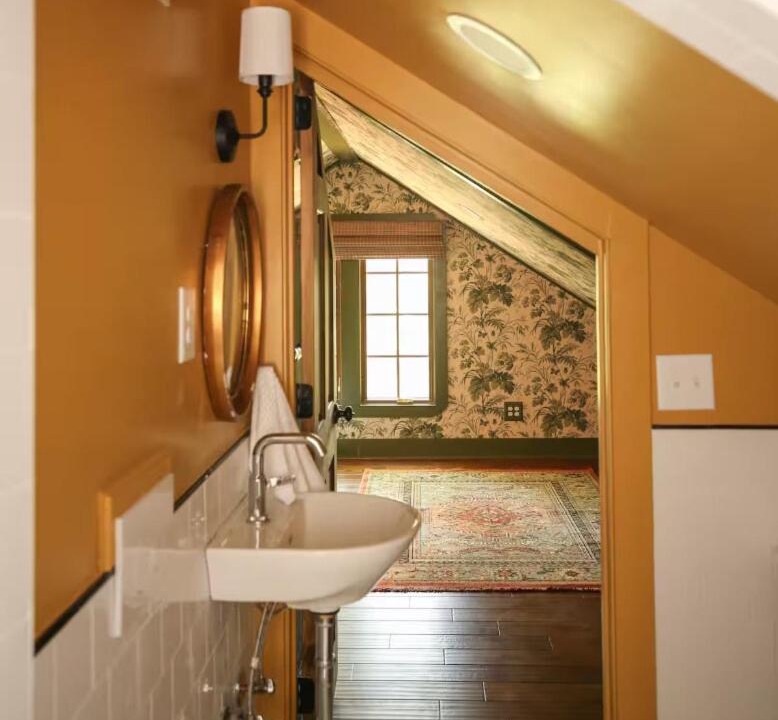 Photo of Bathroom in Benton