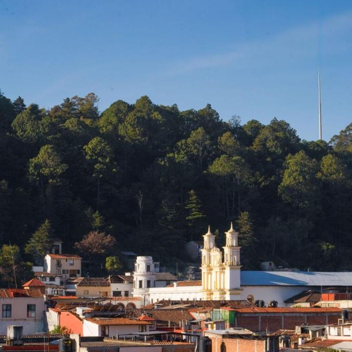 Photo of Buildings in De La Merced