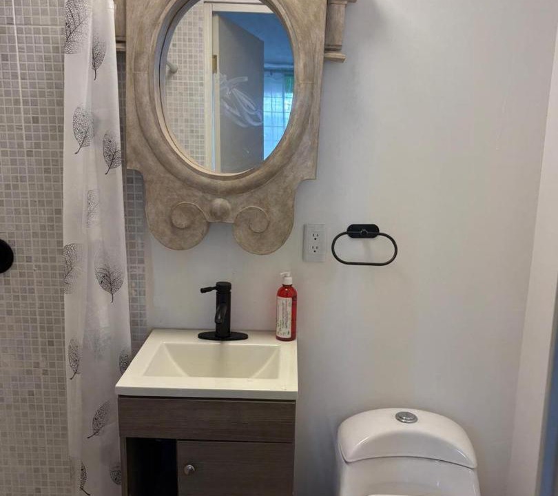 Photo of Bathroom in Zona Expo