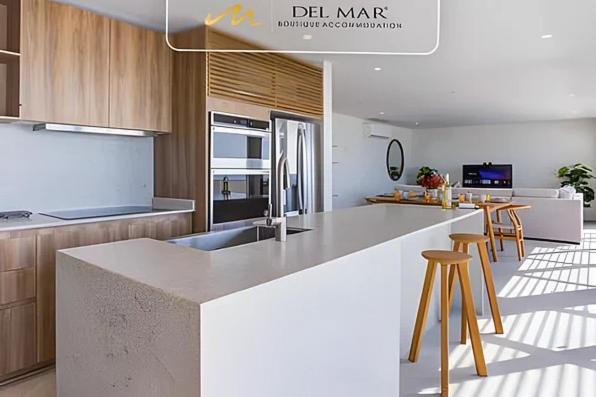 Photo of Kitchen in Flamingos