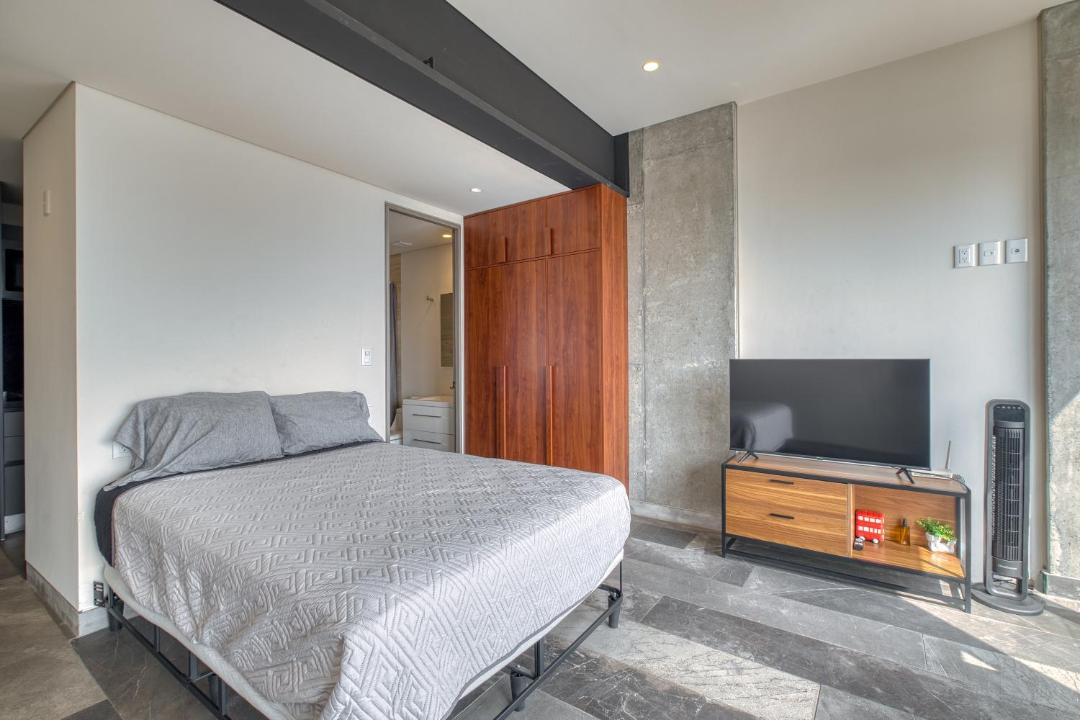 Photo of Bedroom in Anahuac