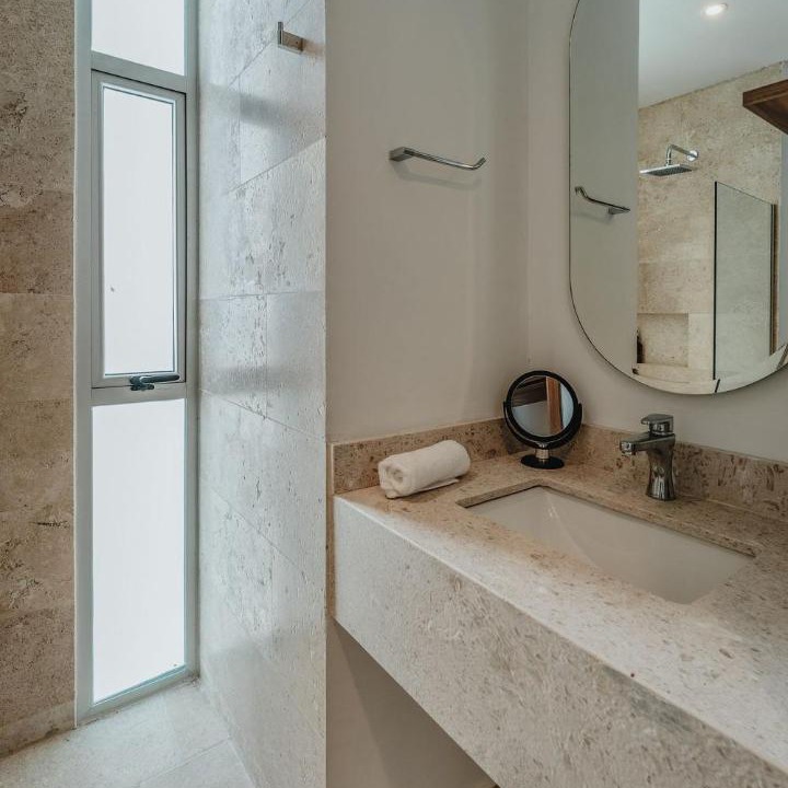Photo of Bathroom in Miramar