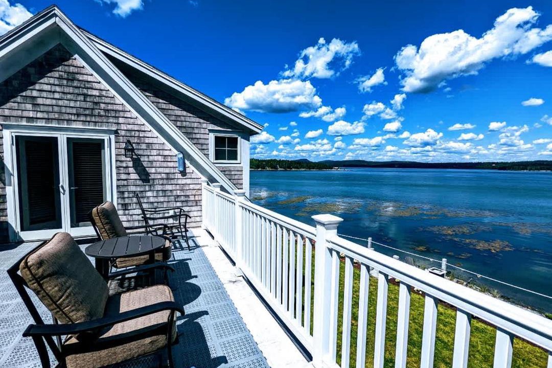 Photo of Patio Balcony in Hancock Point