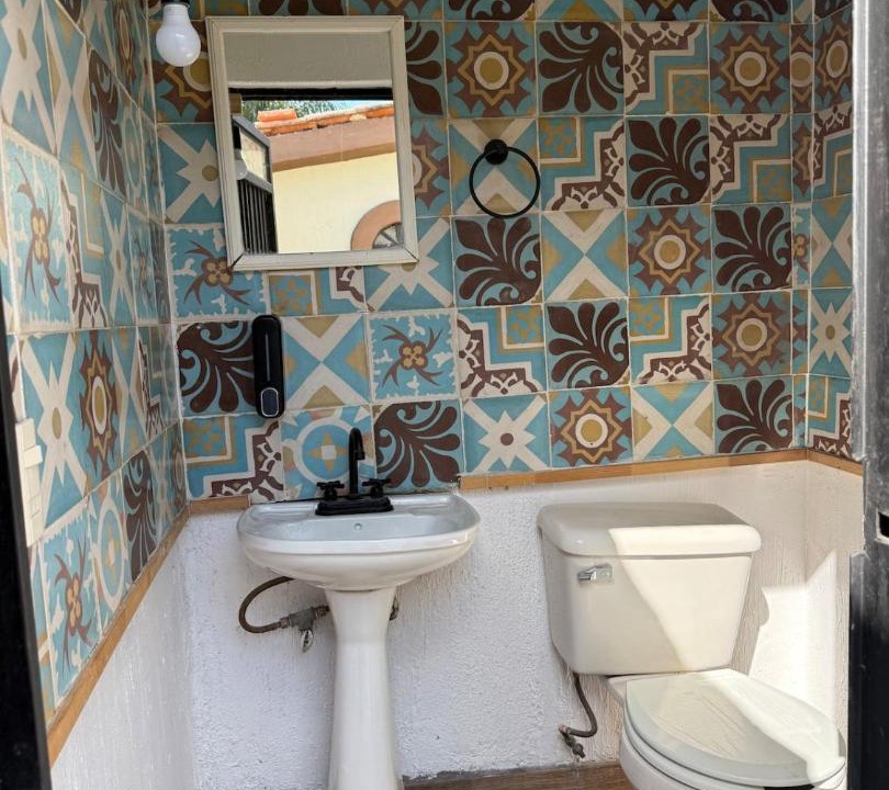 Photo of Bathroom in Ixtlahuacan de los Membrillos
