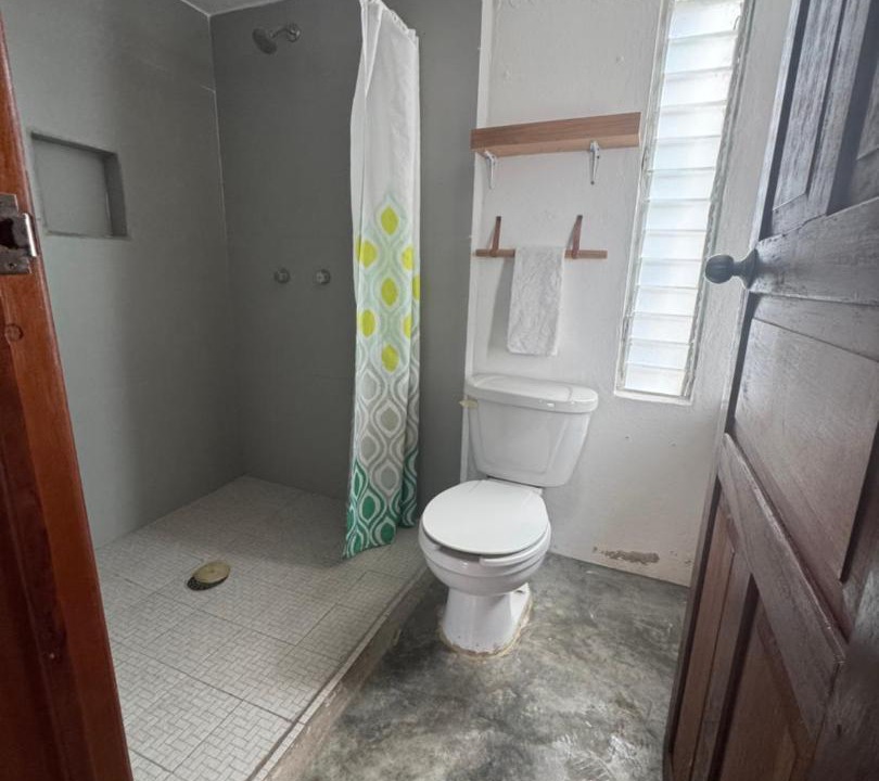 Photo of Bathroom in De La Merced