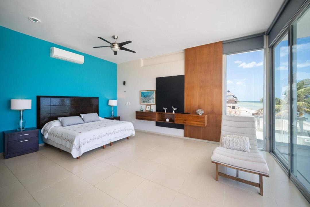 Photo of Bedroom in Miramar