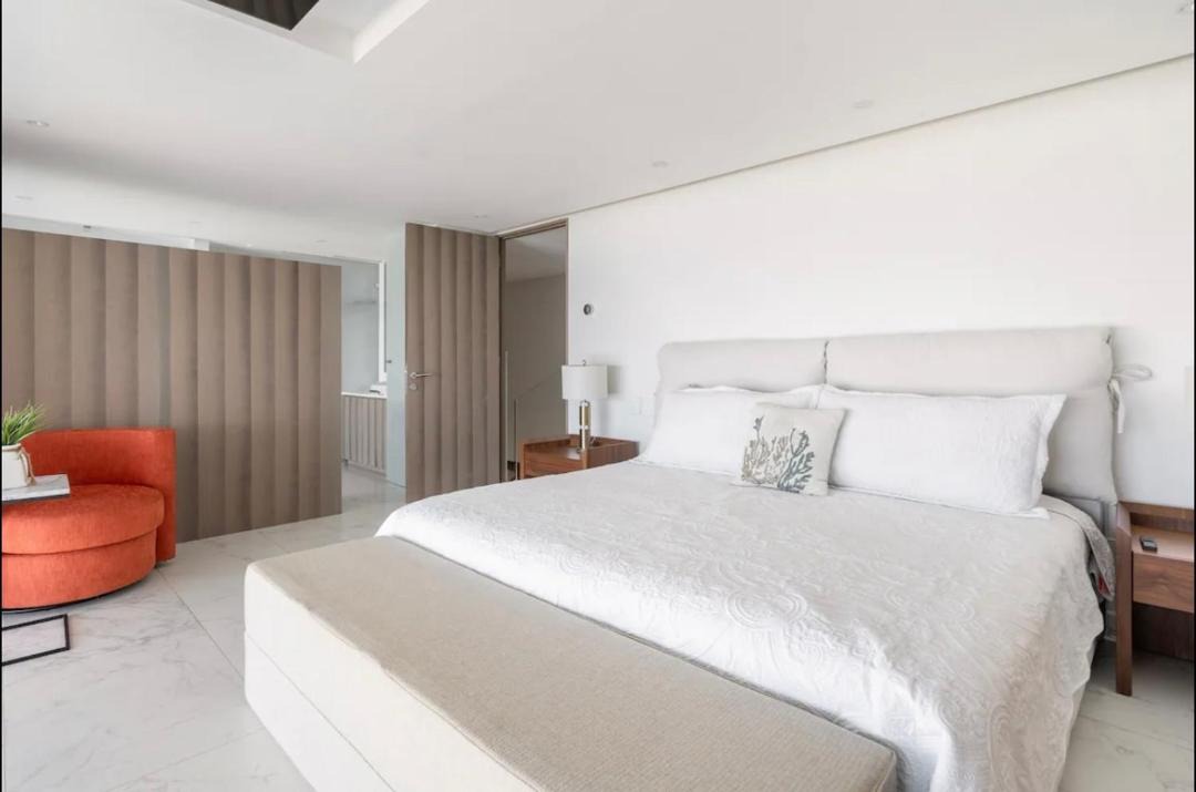 Photo of Bedroom in Flamingos