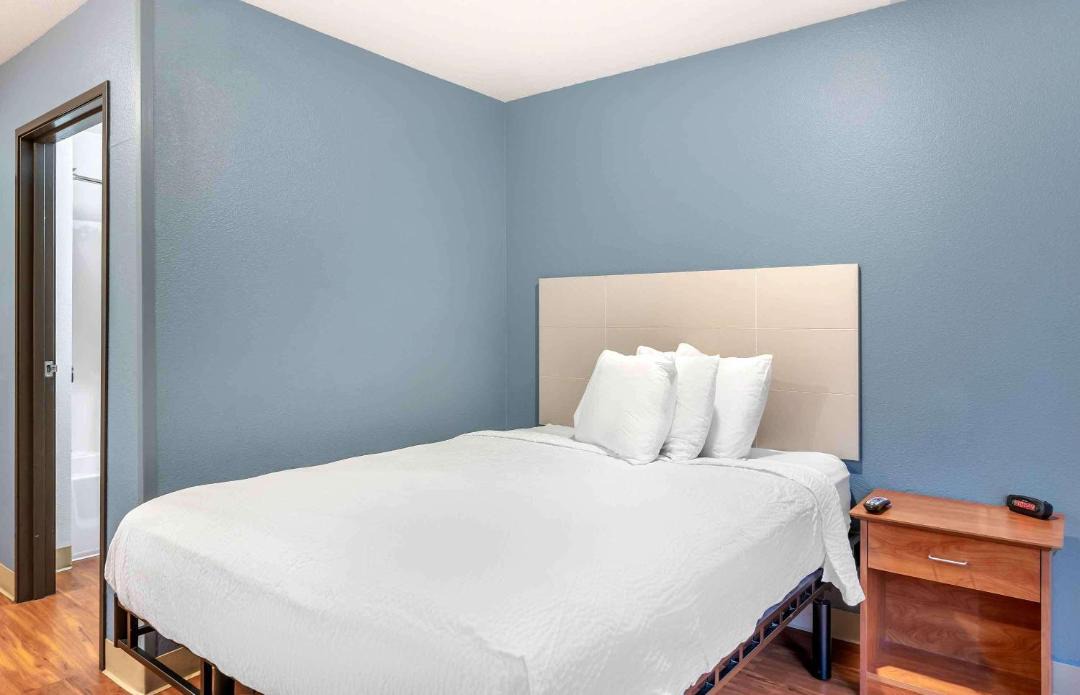 Photo of Bedroom in Fairdale