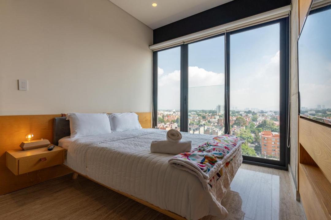 Photo of Bedroom in Anahuac