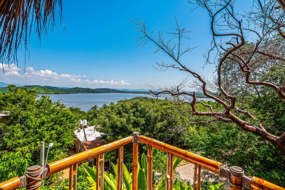 Photo of Patio Balcony in Isla Navidad