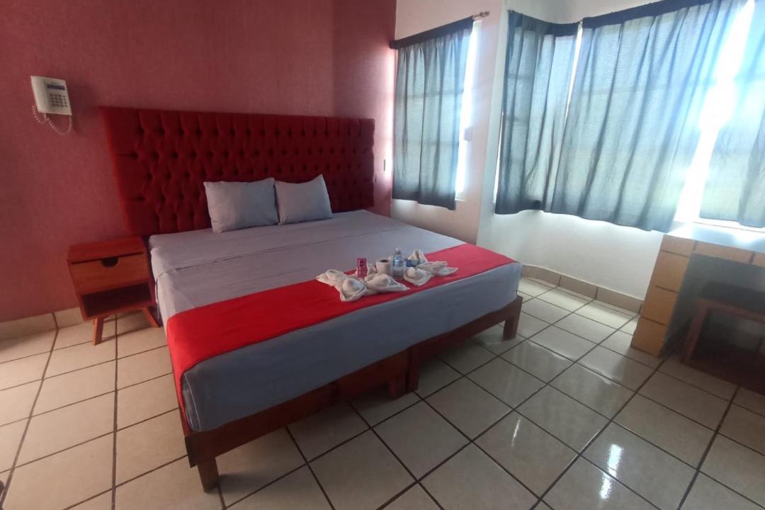 Photo of Bedroom in Anton Lizardo