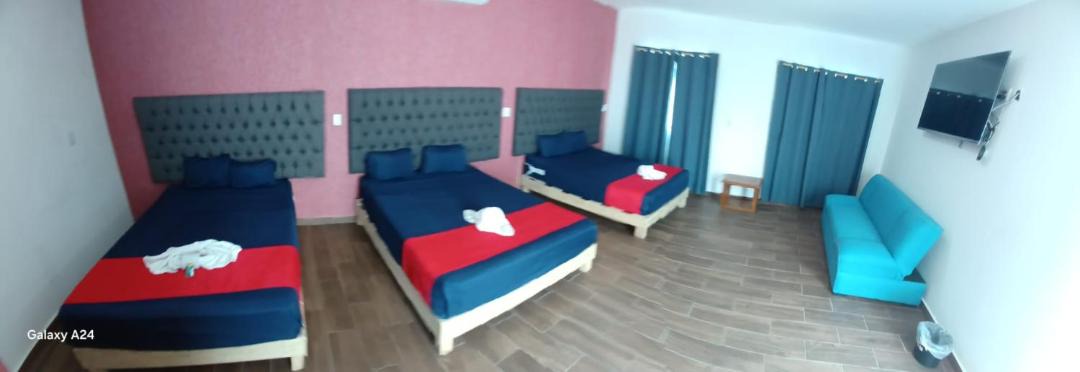 Photo of Bedroom in Anton Lizardo
