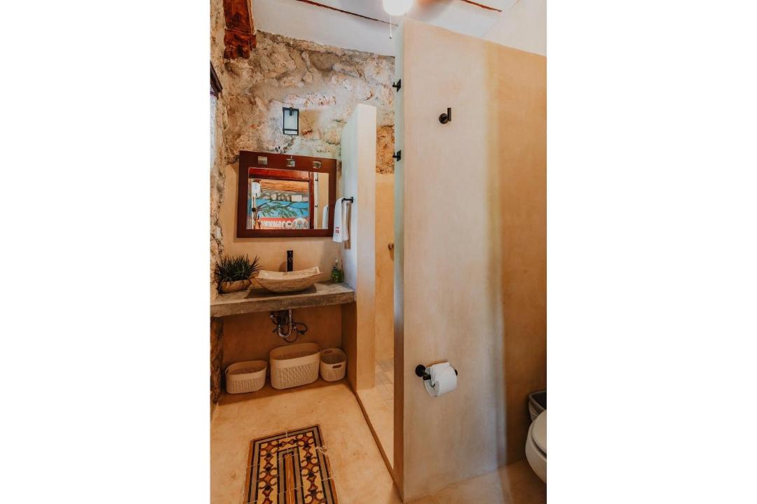 Photo of Bathroom in Acanceh