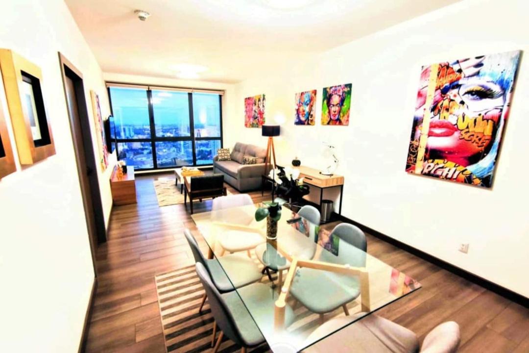 Photo of Livingroom in Anahuac