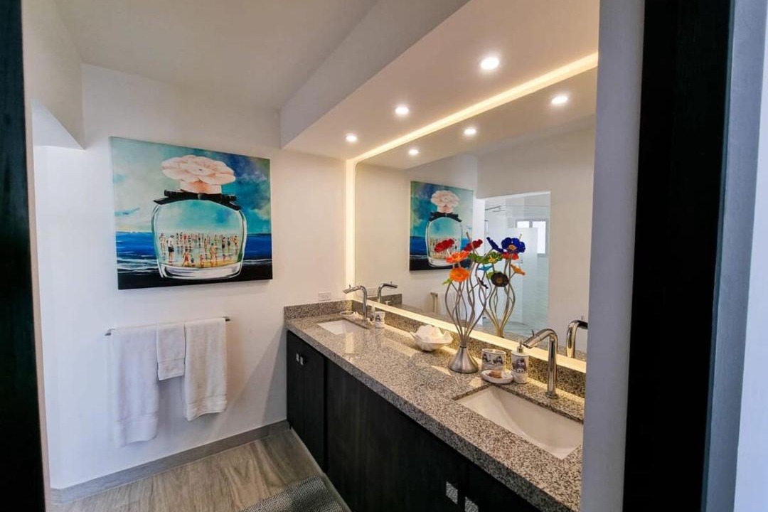 Photo of Bathroom in Marina