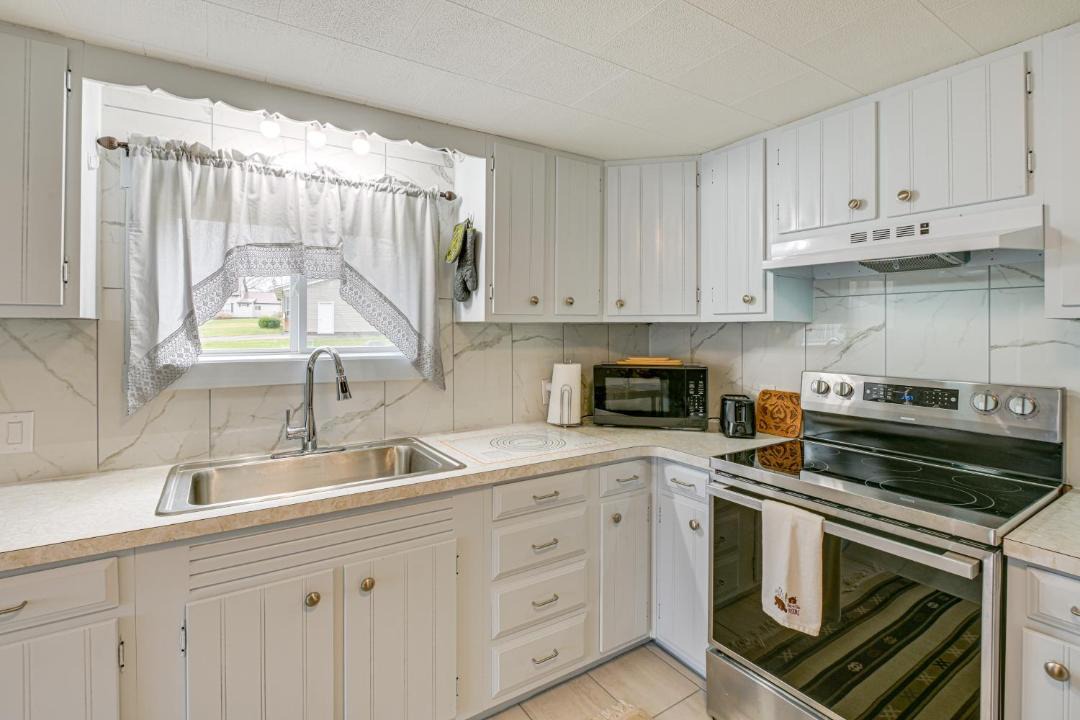 Photo of Kitchen in Mars Hill-Blaine