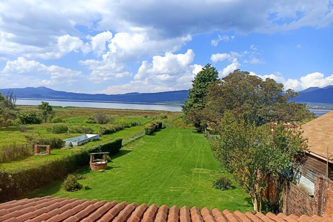 Photo of Others in Tzintzuntzan