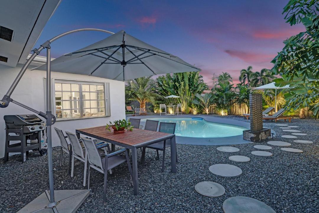 Photo of Others in Coral Ridge Isles