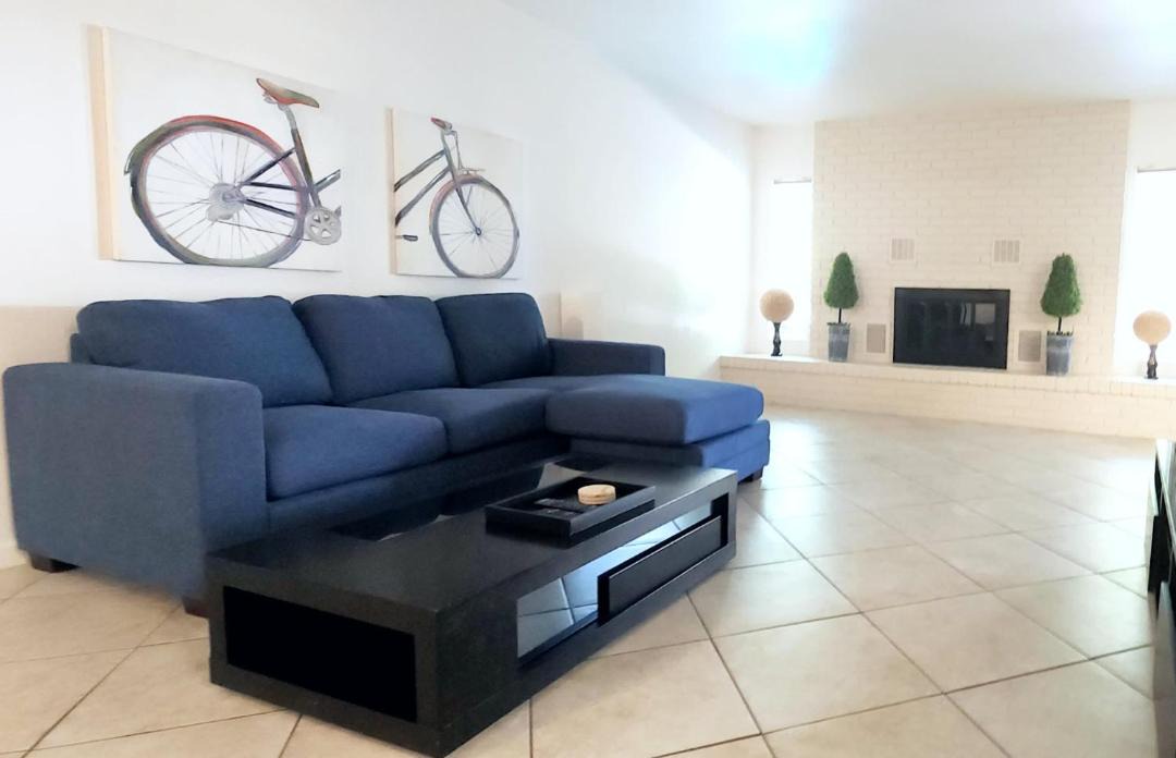 Photo of Livingroom in Clearview