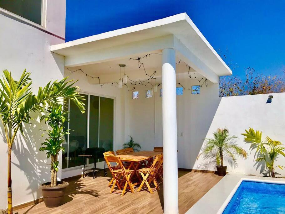 Photo of Patio Balcony in Ayala