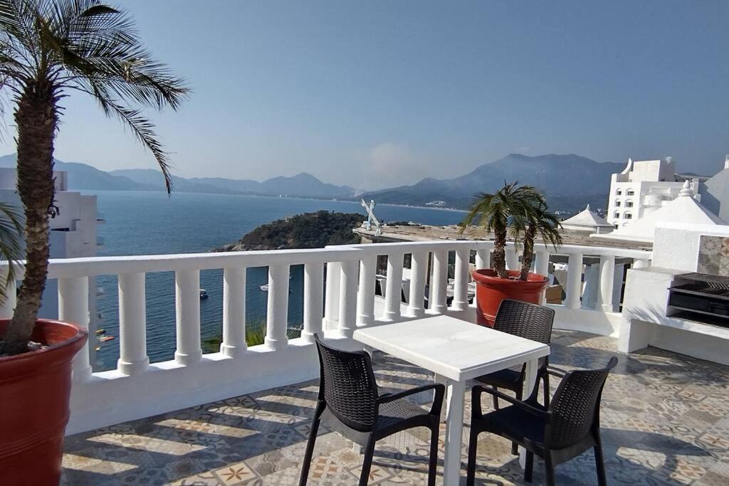 Photo of Patio Balcony in Peninsulas de Santiago