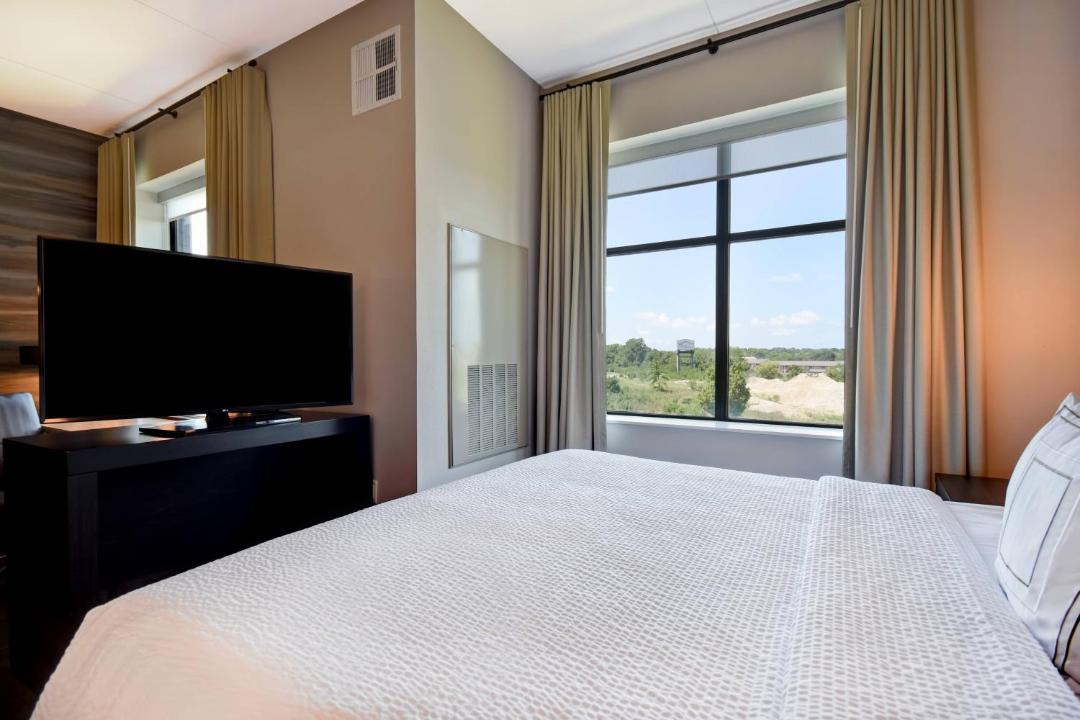 Photo of Bedroom in Mason