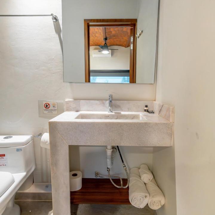 Photo of Bathroom in Ameca
