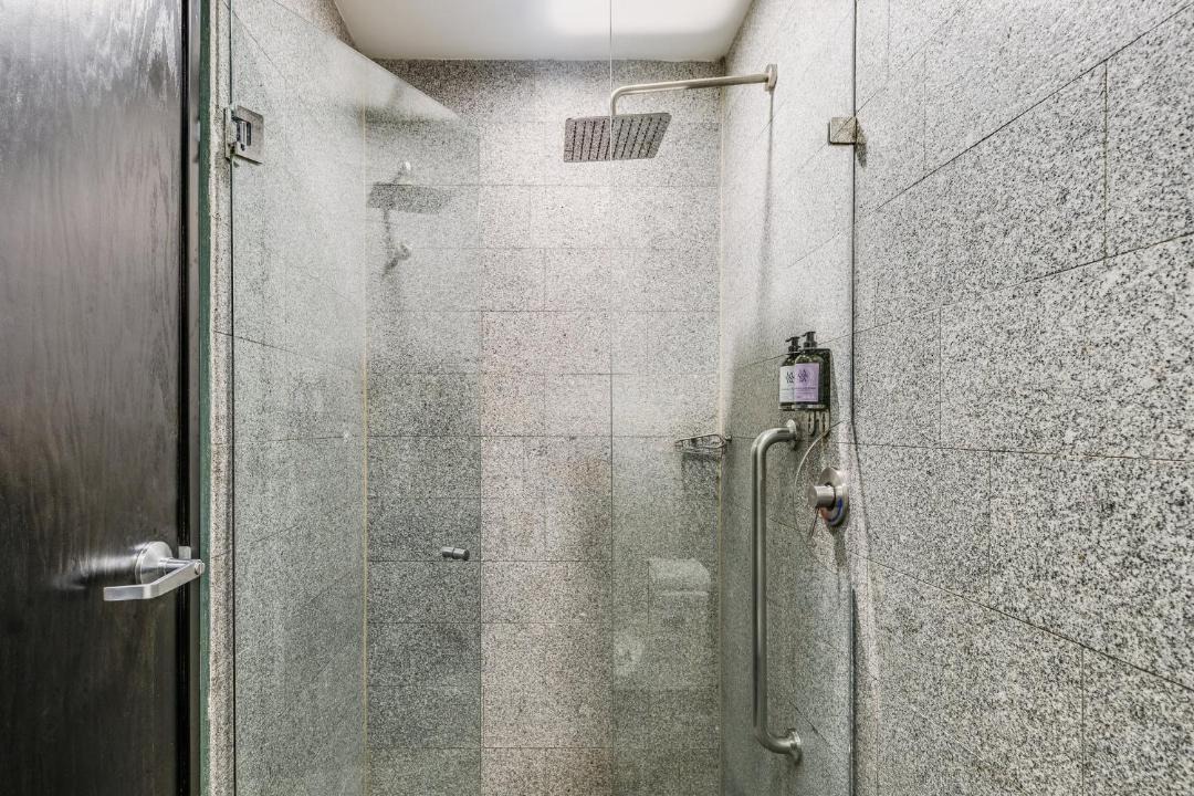 Photo of Bathroom in Zona Industrial