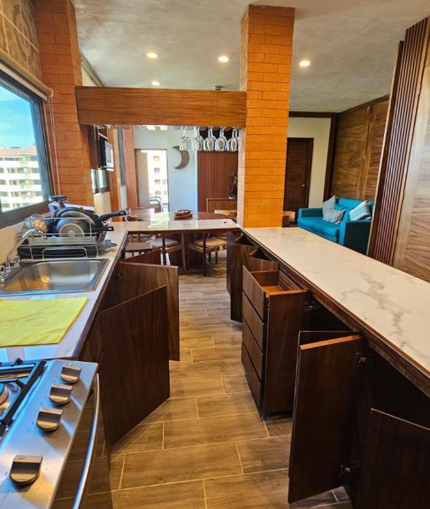 Photo of Kitchen in South Shore Hotel Area
