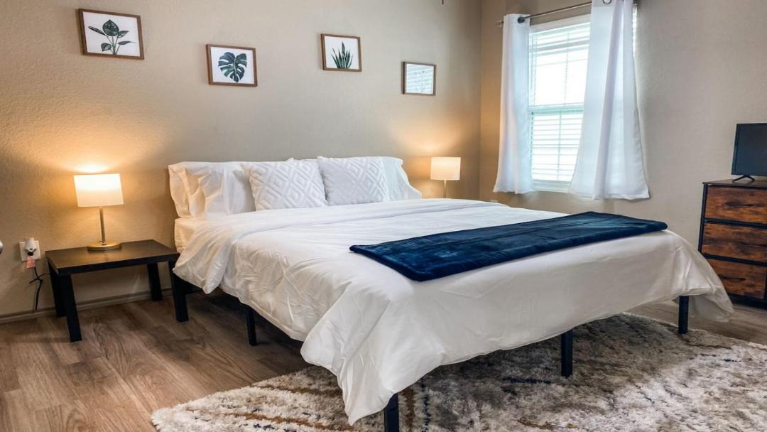 Photo of Bedroom in Texas City