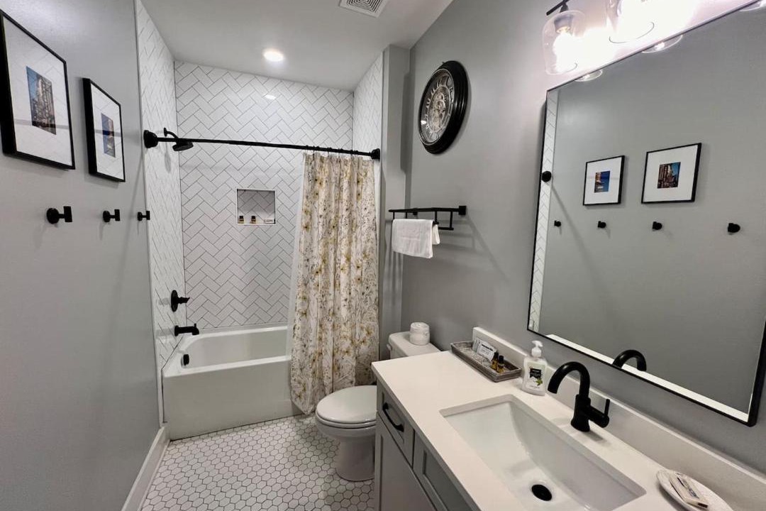 Photo of Bathroom in East Nashville